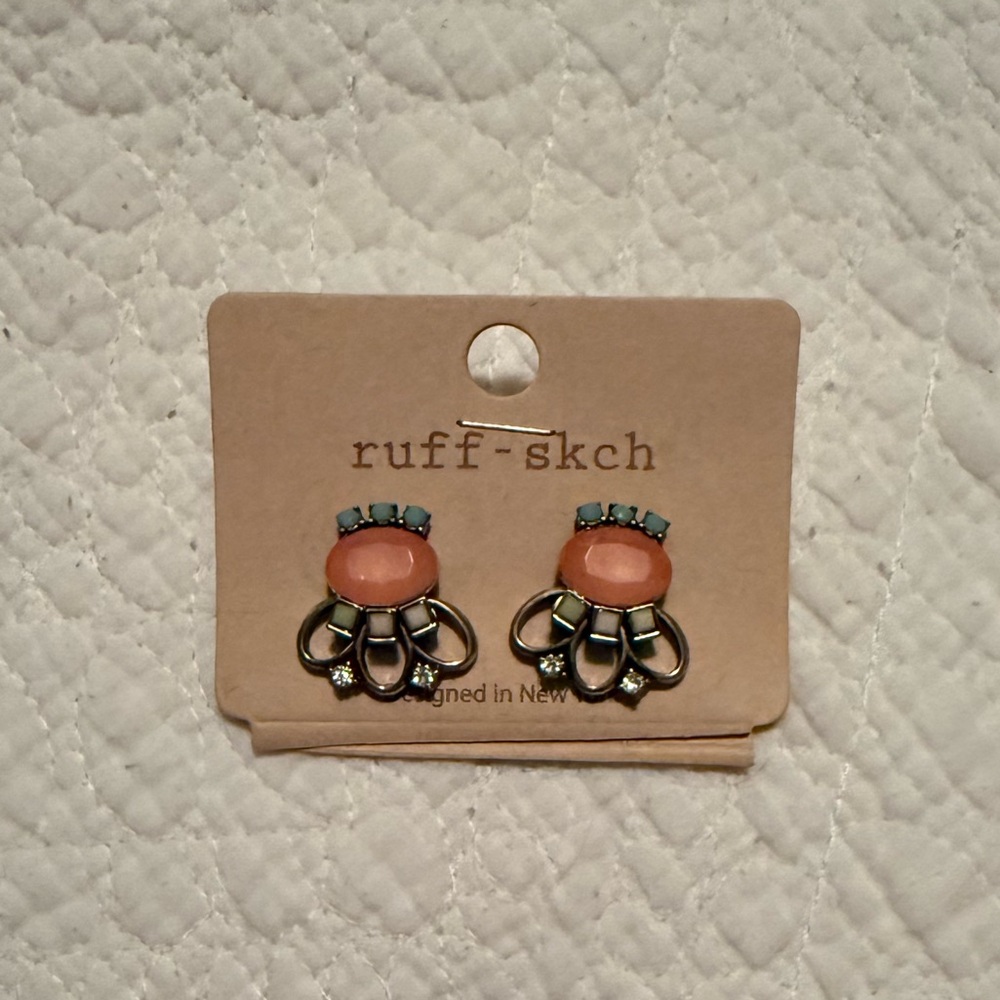 Ruff-skch earrings